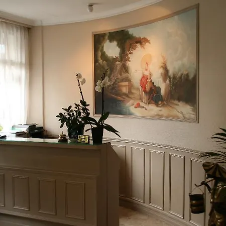 Hotel Gare De Lyon Paříž